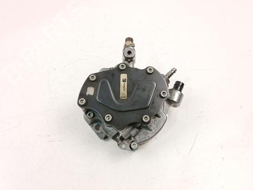 Used Vacuum pump VW TOUAREG (7LA, 7L6, 7L7) 2.5 R5 TDI (174 hp) 29926606