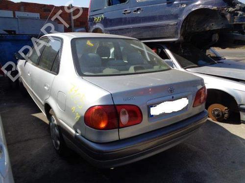 Used Parts TOYOTA COROLLA Liftback (_E11_)  1.6 (AE111_, AE111R)  1058647