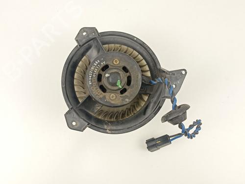 Heater blower motor CHRYSLER VOYAGER / GRAND VOYAGER III (GS_, NS_) 2.0 i | BP13938274M62 