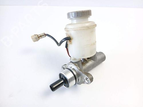 Used Brake master cylinder Brake master cylinder SUZUKI BALENO Hatchback (EG) 1.9 TD (SY419) (75 hp) 40024015 40024015