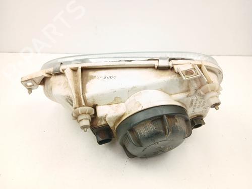 Right headlight VW GOLF III (1H1) 1.8 | BP29001677C29 
