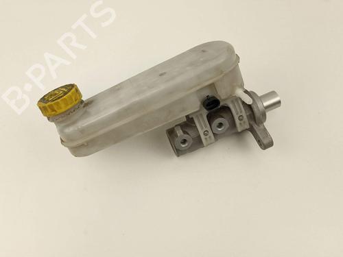 Used Brake master cylinder Brake master cylinder 37441533 37441533