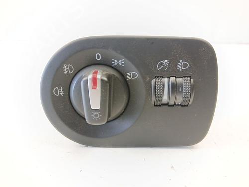 Headlight switch SEAT LEON (1P1) 1.6 TDI | BP33027582I24 - Image 3