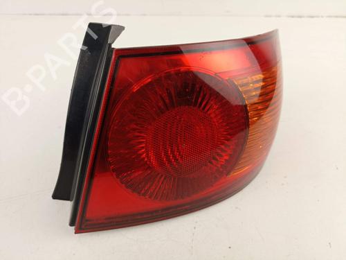 Used Right taillight Right taillight 10492448 10492448