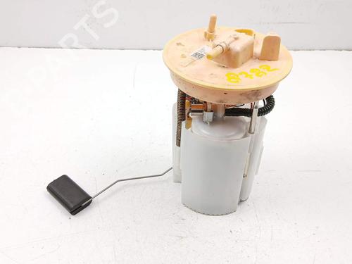 Used Fuel pump Fuel pump 29574351 29574351