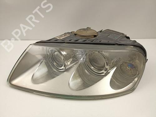 Faro izquierdo VW TOUAREG (7LA, 7L6, 7L7) 5.0 V10 TDI (313 hp) 22231393
