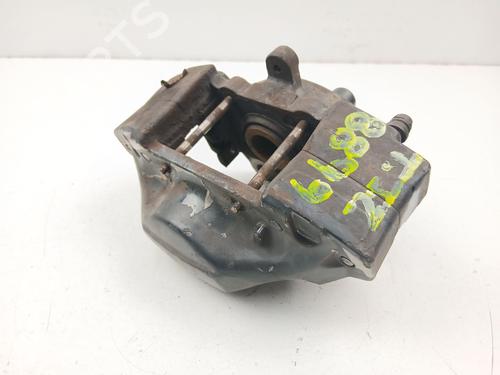 Venstre bremsekaliber bag MERCEDES-BENZ M-CLASS (W163) ML 270 CDI (163.113) (163 hp) 31810890