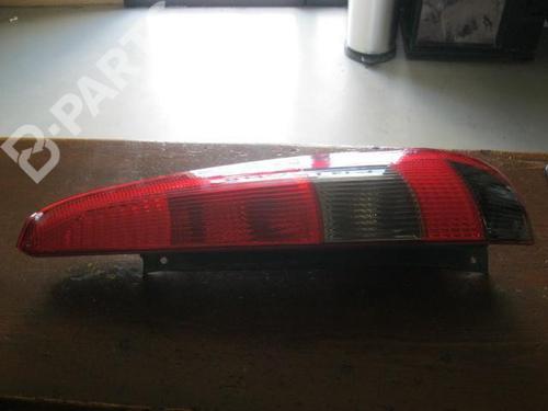 Used Right taillight FORD FIESTA V (JH_, JD_) 1.6 16V (100 hp) 11956090