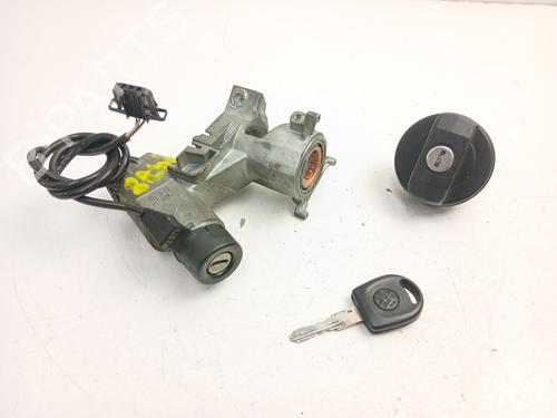 Used Ignition barrel Ignition barrel VW TRANSPORTER T4 Van (70A, 70H, 7DA, 7DH) 2.5 TDI (88 hp) 34399814 34399814