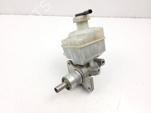 Used Brake master cylinder Brake master cylinder 37441956 37441956