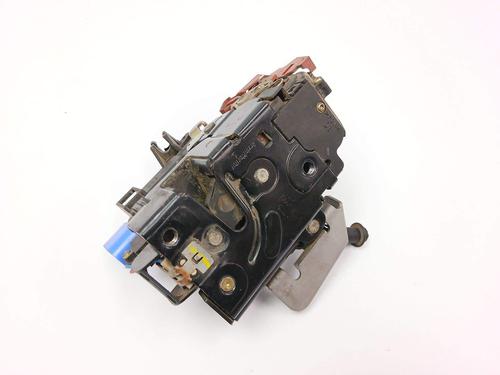 front-right-lock-audi-a3-8p1-2003-2004-2005-2006-2007-2008-2009-2010-2011-2012-2013-40009575 main image
