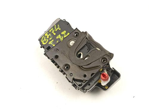 Used Rear left lock Rear left lock 23501986 23501986