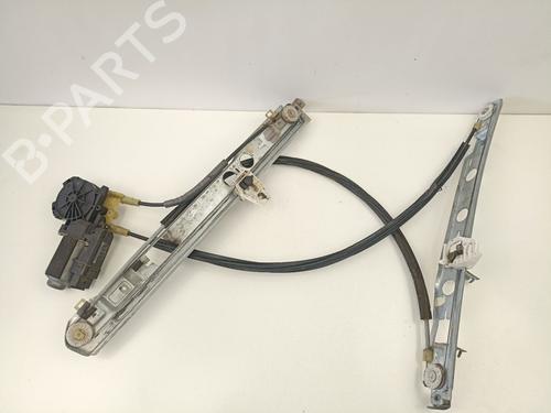 Lève-vitre avant gauche RENAULT MEGANE II (BM0/1_, CM0/1_) 1.6 16V (112 hp) 25492033