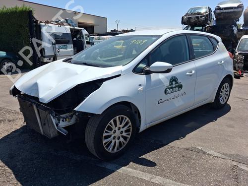 Used Parts KIA CEE'D (JD)  1.4 CRDi 90  4839601