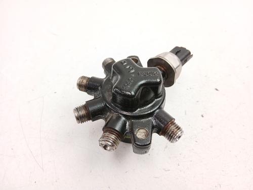 injection-rail-ford-c-max-dm2-2007-2008-2009-2010-36157491 main image