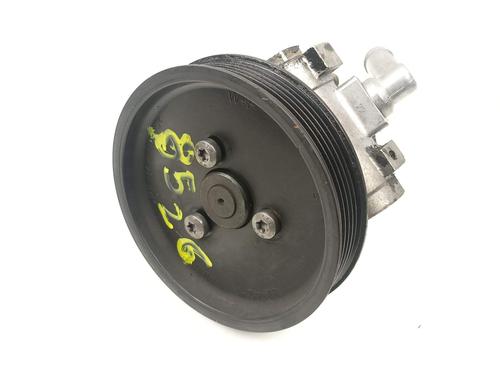 Used Steering pump Steering pump BMW 5 (E39) 528 i (193 hp) 22926075 22926075