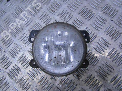 left-front-fog-light-fiat-freemont-345_-2011-11875220 main image