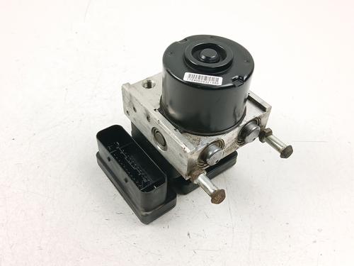 Used ABS pump SUZUKI GRAND VITARA II (JT, TE, TD) 1.9 DDiS All-wheel Drive (JT419, TD44, JB419WD, JB419XD,... (129 hp) 30289108