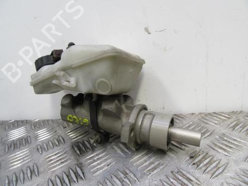 Used Brake master cylinder Brake master cylinder 37441306 37441306