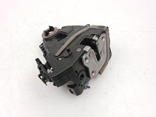 Høyre bak lås RENAULT CAPTUR II (HF_) TCe 130 (HFMF) (131 hp) 27598072