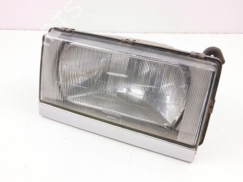 Used Right headlight VOLVO 740 Kombi (745) 2.3 (131 hp) 30933682