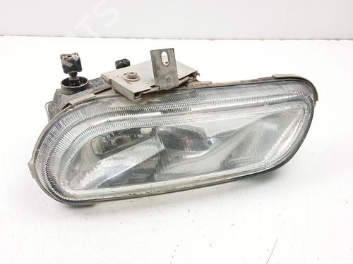 left-front-fog-light-peugeot-406-8b-1995-1996-1997-1998-1999-2000-2001-2002-2003-2004-2005-32209027 main image