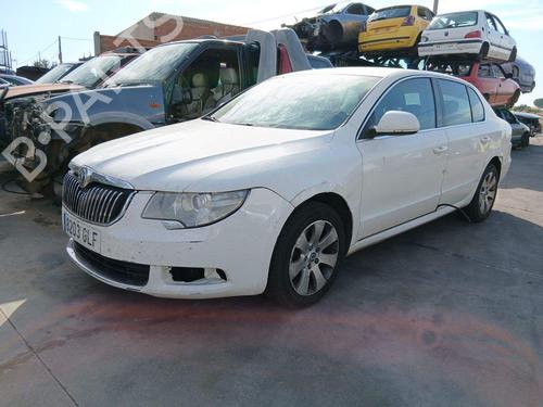 Headlight switch SKODA SUPERB II (3T4) 1.9 TDI | BP33027581I24 - Image 9