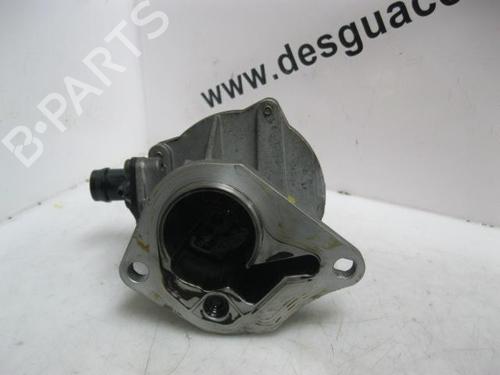 Used Vacuum pump RENAULT LAGUNA II Grandtour (KG0/1_) 2.0 dCi (KG1S) (173 hp) 20116914