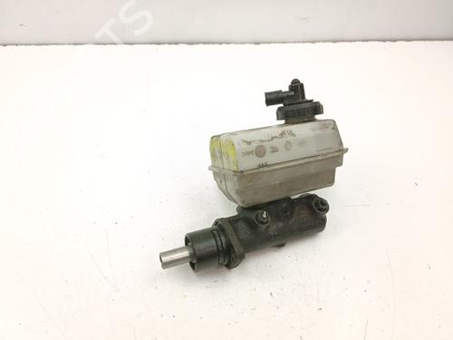 Used Brake master cylinder Brake master cylinder 37441973 37441973