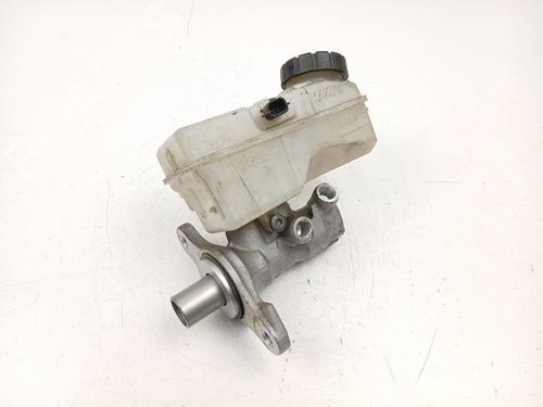 Used Brake master cylinder Brake master cylinder 37441888 37441888