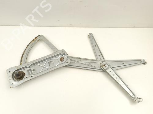 Vindusheismekanisme høyre foran OPEL CORSA B (S93) 1.0 i 12V (F08, F68, M68) (54 hp) 18882254