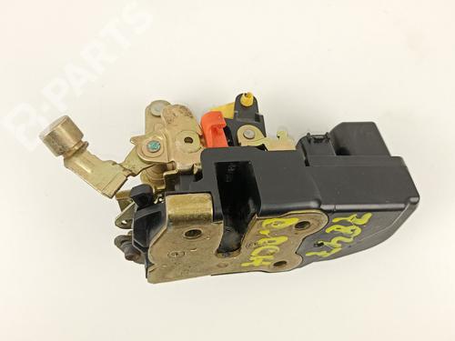 Used Front right lock CHRYSLER VOYAGER IV (RG, RS) 2.5 CRD (141 hp) 12173255