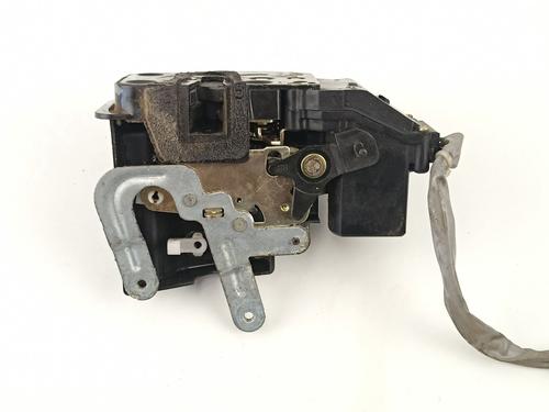 Rear right lock KIA CERATO I Hatchback (LD)  | BP13414045C99 