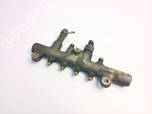 injection-rail-mazda-6-hatchback-gg-2002-2003-2004-2005-2006-2007-2008-40515735 main image