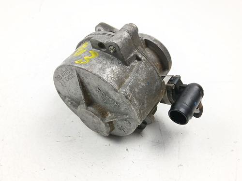 Used Vacuum pump NISSAN PRIMERA Hatchback (P12) 1.9 dCi (120 hp) 32067759