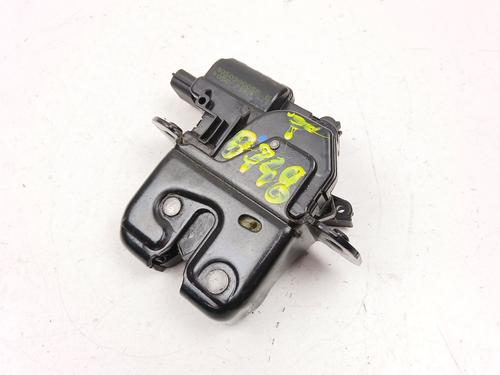 Used Tailgate lock RENAULT MEGANE CC (EZ0/1_) 1.5 dCi (EZ09, EZ1G, EZ0D, EZ14) (110 hp) 28361601