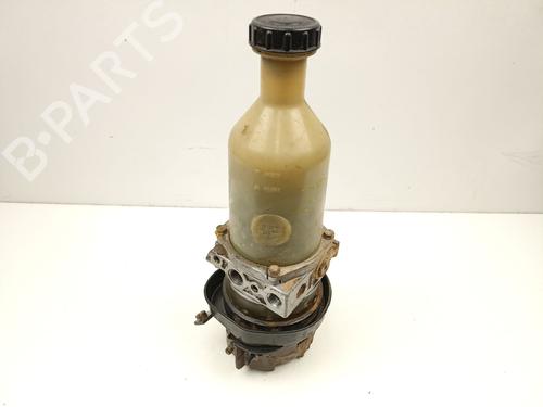 Used Steering pump RENAULT RAPID Box Body/MPV (F40_, G40_) 1.4 (F40D) (79 hp) 24843575