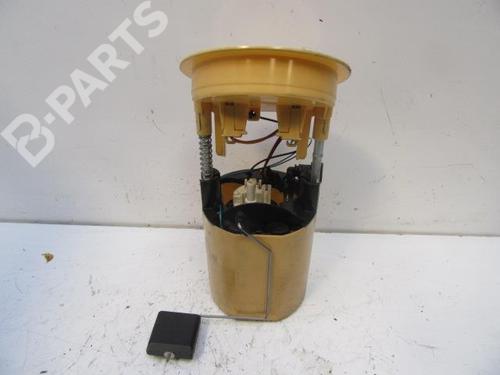 Used Fuel pump BMW 1 (E87) 118 d (143 hp) 11339891