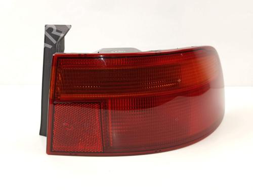 Used Right taillight Right taillight 11991618 11991618