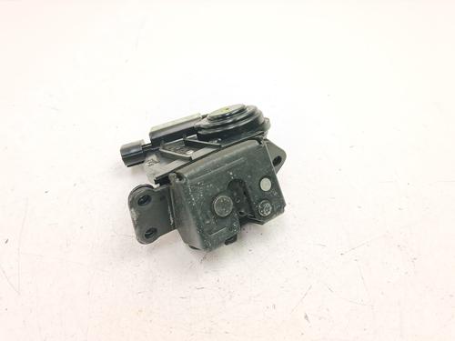 Used Tailgate lock Tailgate lock TOYOTA AURIS (_E15_) 2.2 D (ADE157_, ADE151_, ADE151R, ADE157R) (177 hp) 33399597 33399597