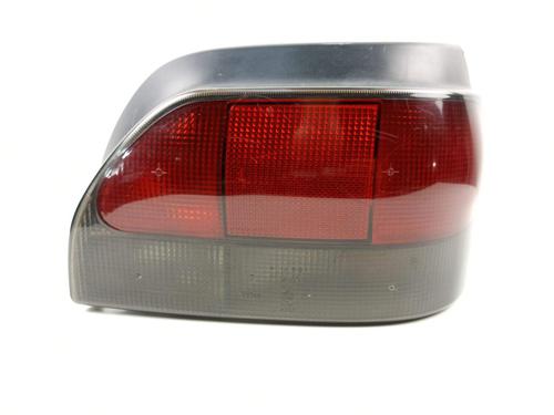 Used Right taillight Right taillight 11976170 11976170