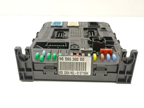 Fuse box CITROËN C4 I (LC_) 2.0 HDi | BP24509128E1 