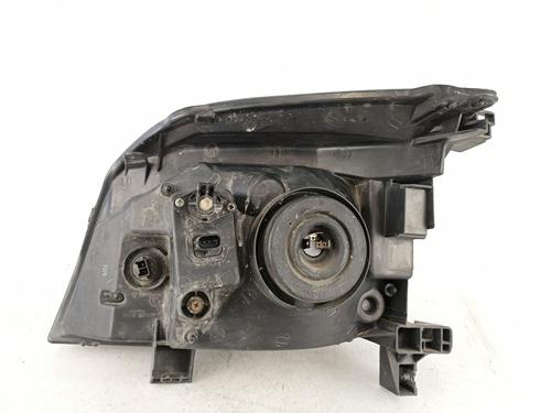 Right headlight NISSAN X-TRAIL I (T30) 2.2 dCi 4x4 | BP9827931C29 