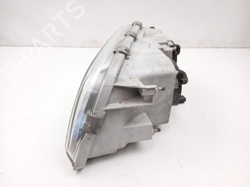 Right headlight VOLVO S40 I (644) 1.9 DI | BP28480690C29 