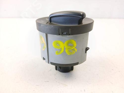 Headlight switch SKODA YETI (5L) 2.0 TDI 4x4 | BP33027585I24 - Image 6
