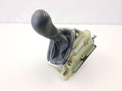 shift-knob-mercedes-benz-c-class-coupe-cl203-2001-2002-2003-2004-2005-2006-2007-2008-2009-2010-2011-32426408 main image