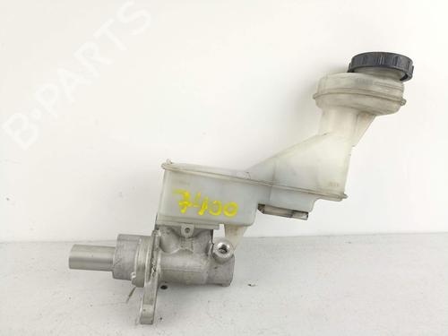 Used Brake master cylinder Brake master cylinder 37441400 37441400