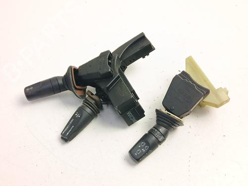 Used Steering column stalk Steering column stalk FORD MONDEO II Turnier (BNP) 2.0 i (131 hp) 34606906 34606906