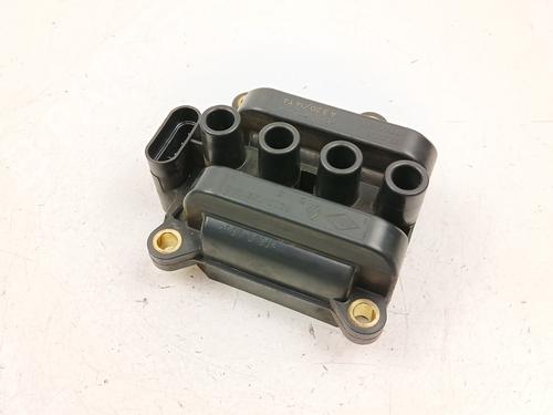 Used Ignition coil RENAULT CLIO III (BR0/1, CR0/1) 1.2 16V (BR02, BR0J, BR11, CR02, CR0J, CR11) (75 hp) 31921057