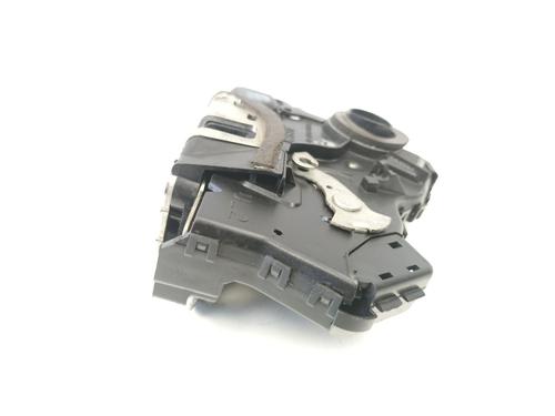 Front left lock TOYOTA AVENSIS (_T25_) 2.2 D-CAT (ADT251_, ADT251R) | BP25439747C98